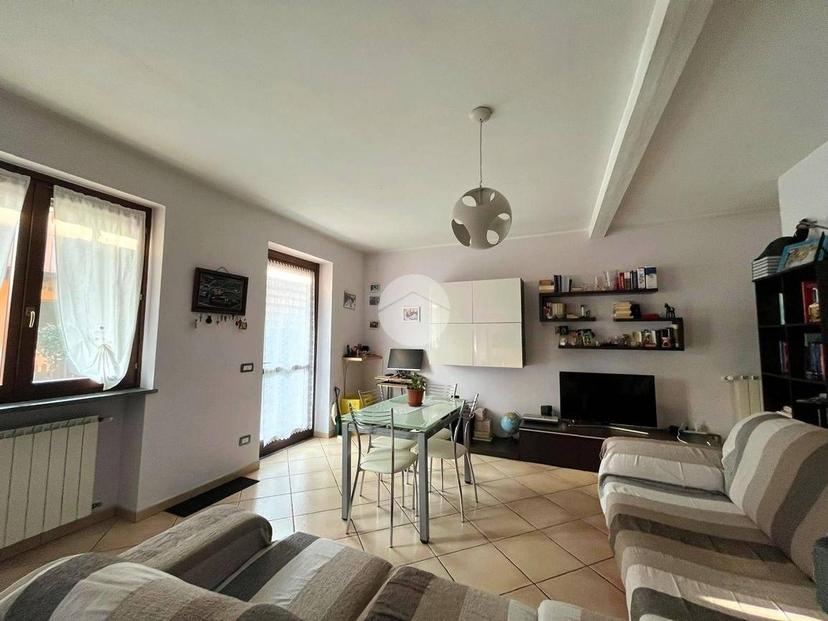 Casa colonica vicolo Porta e Rey 12, Benna — foto 40 di 40