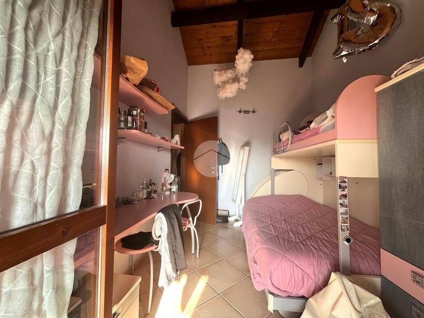 Casa colonica vicolo Porta e Rey 12, Benna — foto 11 di 40