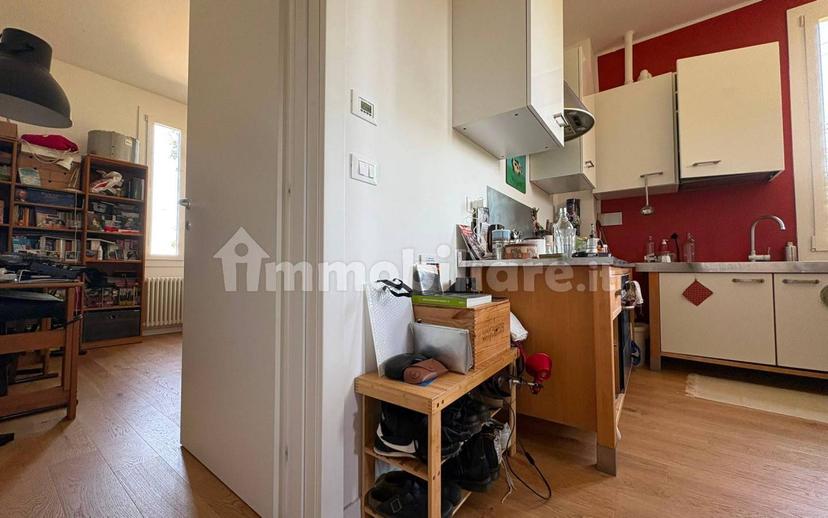 Trilocale ottimo stato, primo piano, Centro, Garibaldi, Casalecchio di Reno — foto 32 di 34