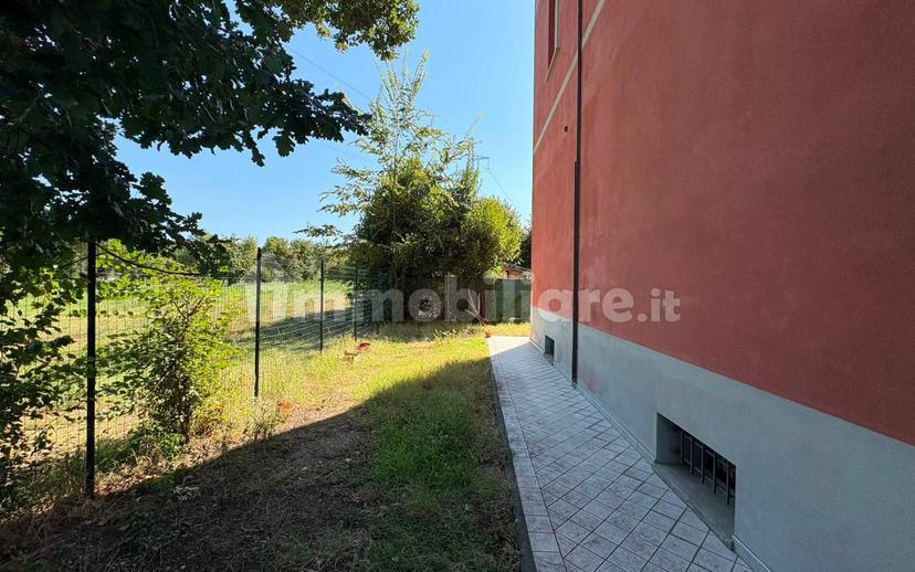Trilocale ottimo stato, primo piano, Centro, Garibaldi, Casalecchio di Reno — foto 8 di 34