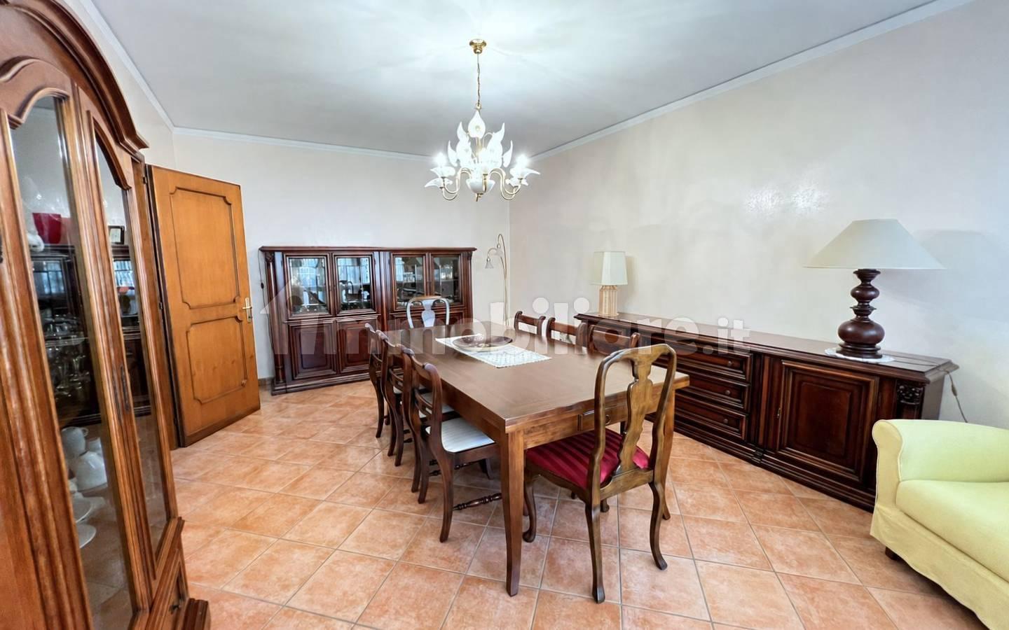 Villa unifamiliare via Porta a Mare, Rovigo Est, Rovigo