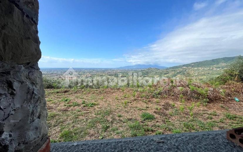 Rustico, da ristrutturare, 180 m², Margine Coperta Traversagna, Massa e Cozzile — foto 4 di 36