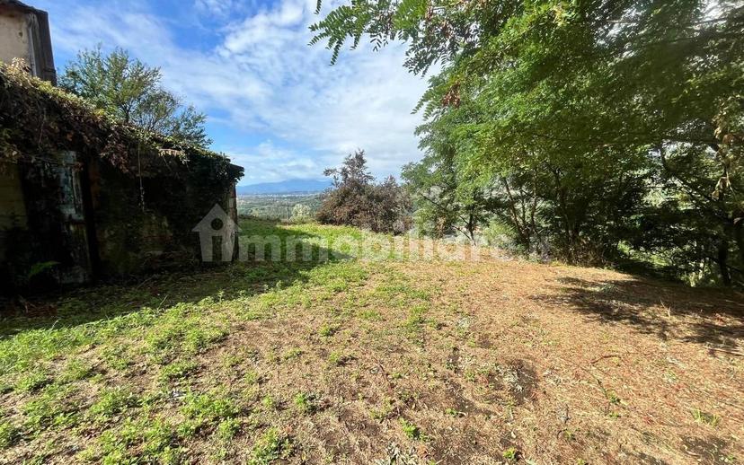 Rustico, da ristrutturare, 180 m², Margine Coperta Traversagna, Massa e Cozzile — foto 23 di 36