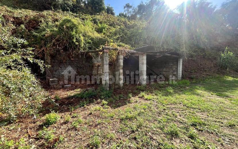 Rustico, da ristrutturare, 180 m², Margine Coperta Traversagna, Massa e Cozzile — foto 29 di 36