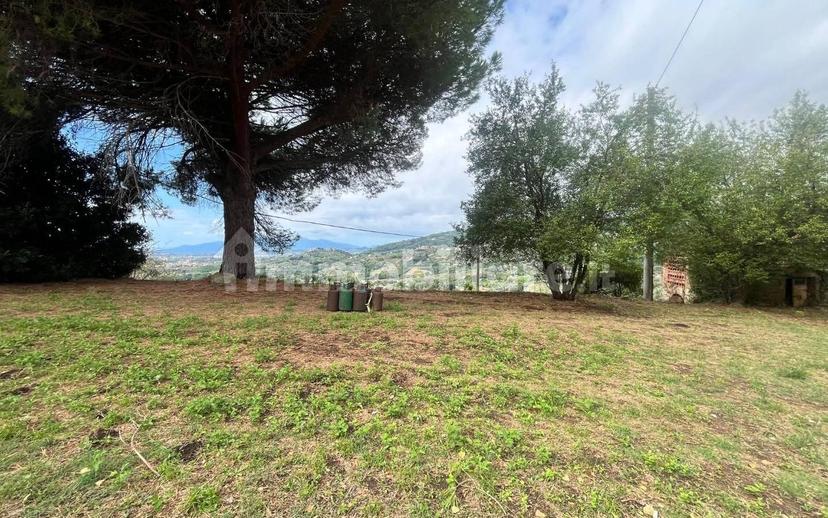 Rustico, da ristrutturare, 180 m², Margine Coperta Traversagna, Massa e Cozzile — foto 35 di 36