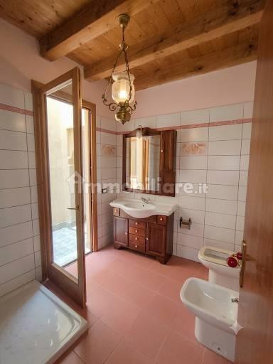 Trilocale via Venezia, Centro, Caltrano — foto 8 di 20