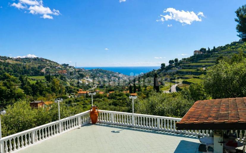 Villa unifamiliare via Ludovico Ariosto, Coldirodi, Sanremo — foto 18 di 43