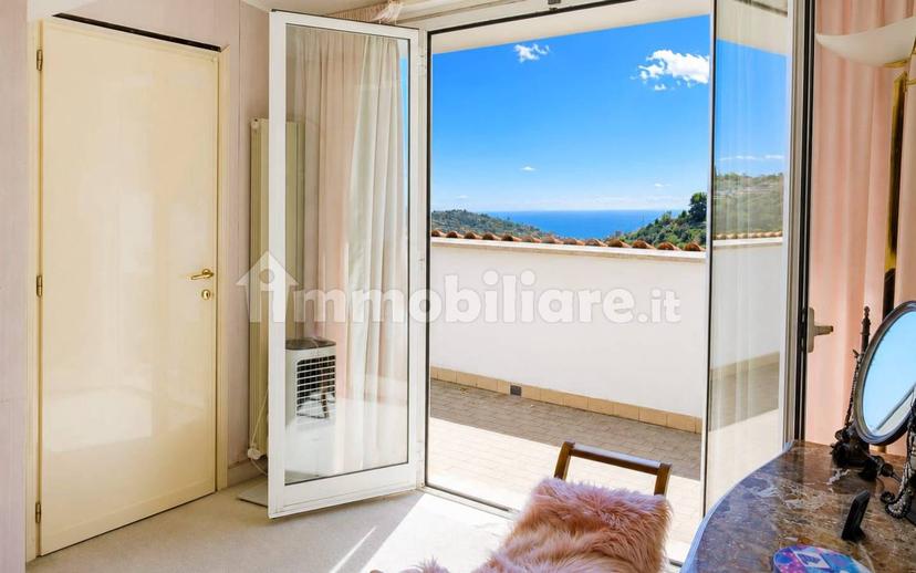 Villa unifamiliare via Ludovico Ariosto, Coldirodi, Sanremo — foto 37 di 43