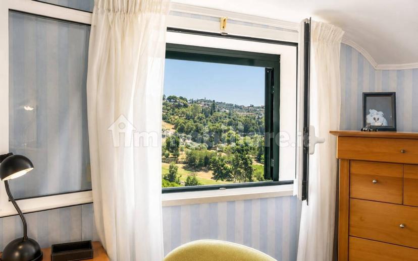 Villa unifamiliare via Ludovico Ariosto, Coldirodi, Sanremo — foto 9 di 43