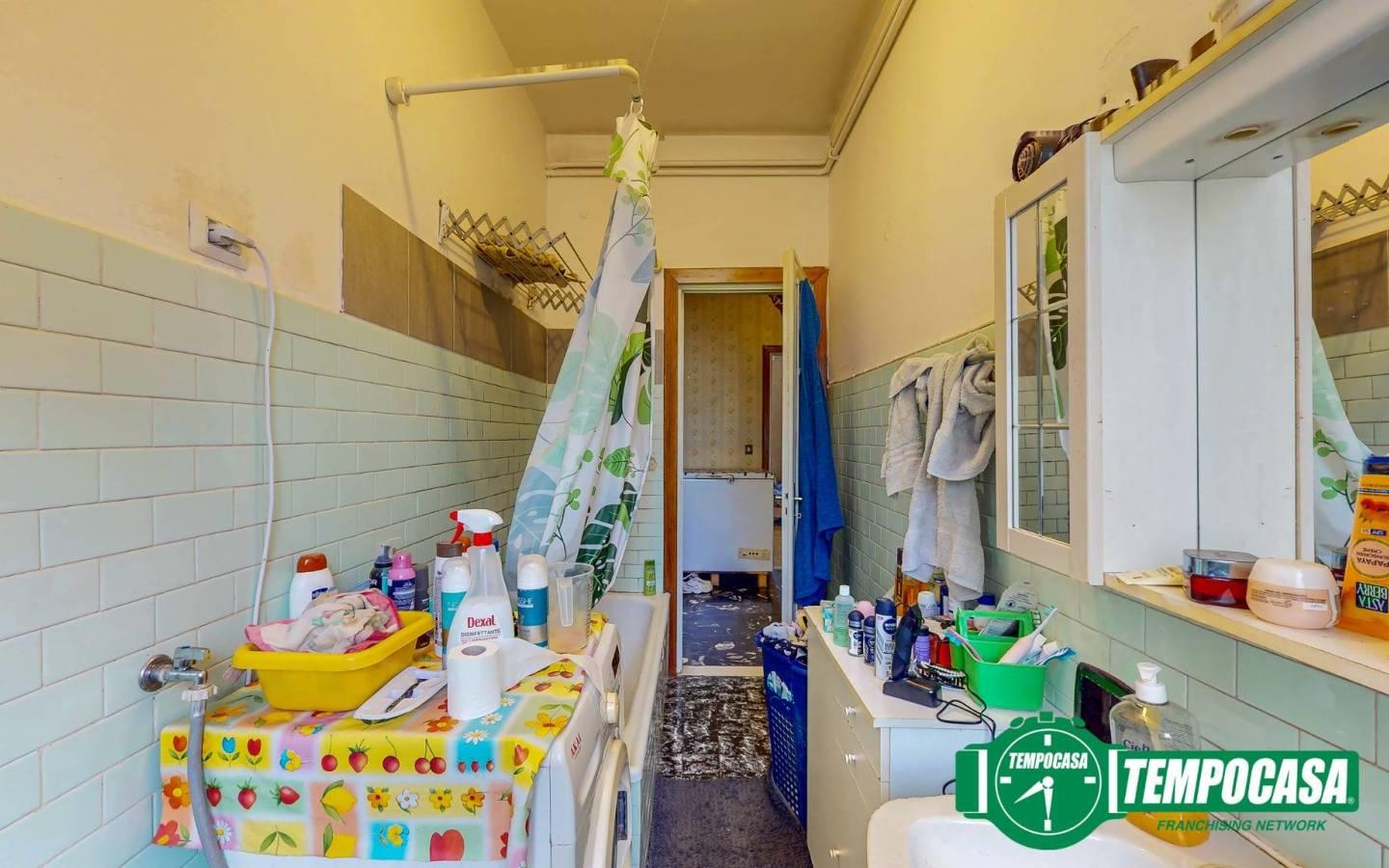Trilocale viale Guglielmo Marconi 44, Centro, Predosa