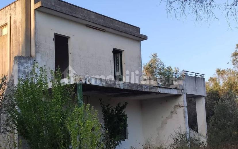 Casa colonica contrada cola, Collepasso — foto 2 di 12