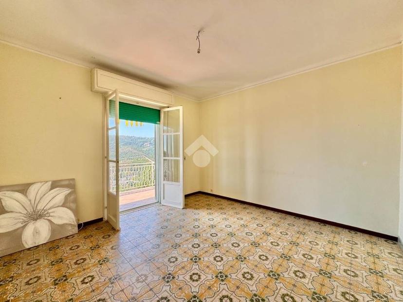 Villa bifamiliare via Alla Rocca 54, Spotorno — foto 4 di 46