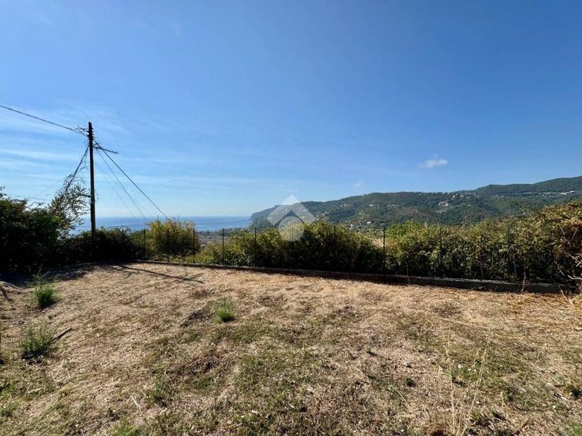 Villa bifamiliare via Alla Rocca 54, Spotorno — foto 30 di 46