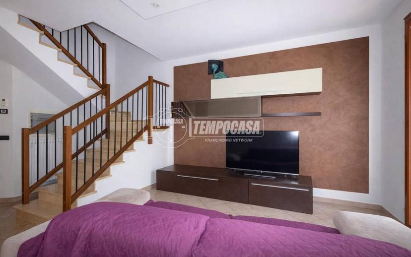 Villa a schiera via Egidio Giaroli, Reggio Emilia, Roncocesi - Villaggio Crostolo, Reggio Emilia — foto 10 di 28