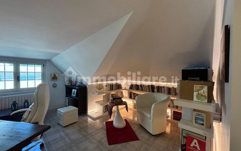 Trilocale via Leonardo Petruzzi 32, Fonte Umano San Martino Alta, Città Sant'Angelo — foto 14 di 44