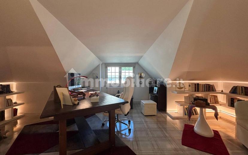Trilocale via Leonardo Petruzzi 32, Fonte Umano San Martino Alta, Città Sant'Angelo — foto 4 di 44