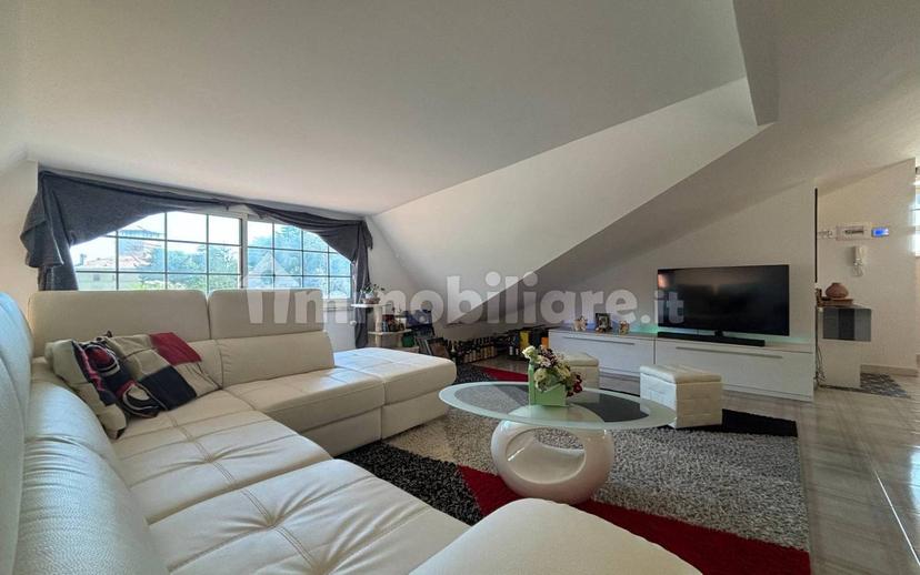 Trilocale via Leonardo Petruzzi 32, Fonte Umano San Martino Alta, Città Sant'Angelo — foto 37 di 44
