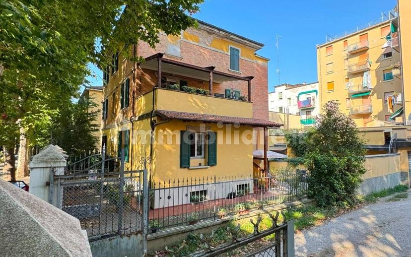 Quadrilocale via Giulio Giordani 8/2, Talon, Croce, Casalecchio di Reno — foto 32 di 51