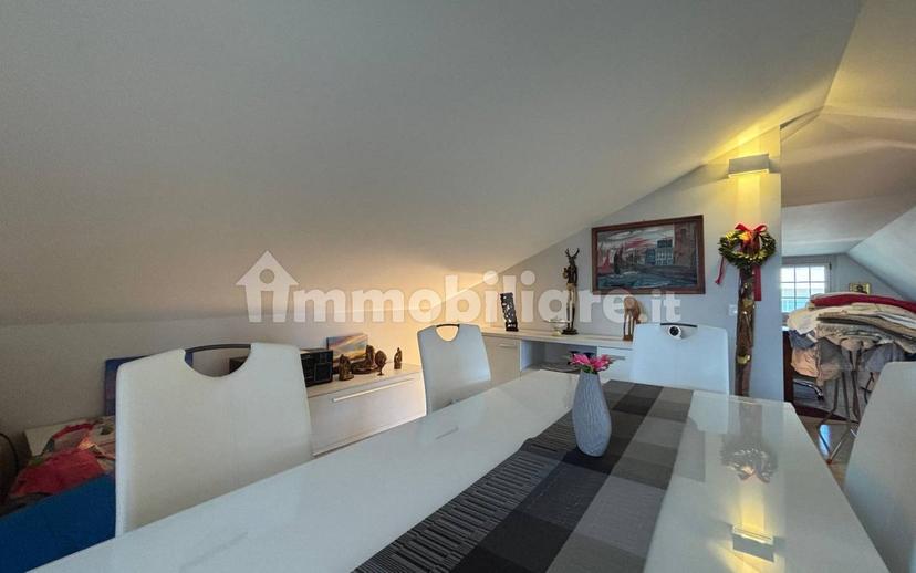 Trilocale via Leonardo Petruzzi 32, Fonte Umano San Martino Alta, Città Sant'Angelo — foto 26 di 44