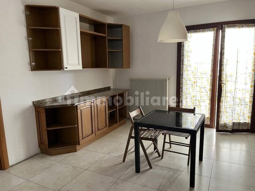 Trilocale buono stato, piano terra, Vigonovo Fontanafredda, Fontanafredda