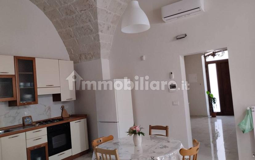 Terratetto plurifamiliare via Niccolò Tommaseo 155, Centro, Mola di Bari — foto 2 di 4