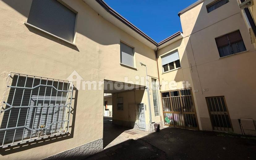 Trilocale via Angelo Mazzoldi, Centro, Montichiari — foto 10 di 29