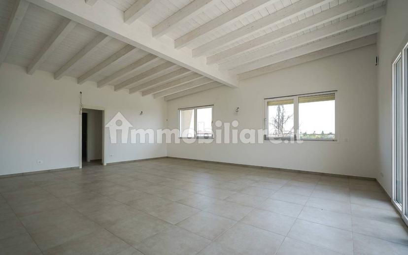 Trilocale via 25 Aprile Est, Sant'Ilario d'Enza — foto 11 di 19