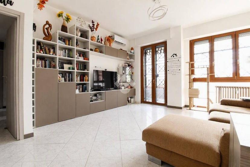 Quadrilocale via Nino Bixio, Centro, Agrate Brianza — foto 3 di 23