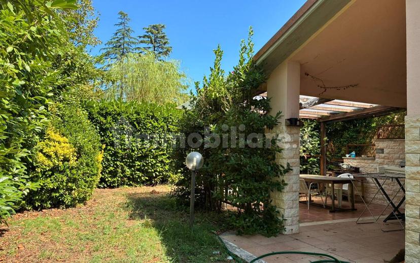 Villa a schiera 3 locali, buono stato, Punta Del Lago, Ronciglione — foto 11 di 22