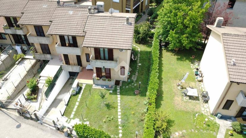 Villa a schiera via Michelangelo 12, Centro, Veduggio con Colzano — foto 21 di 39