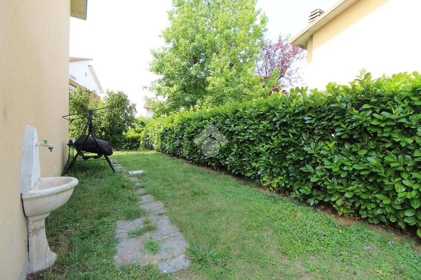 Villa a schiera via Michelangelo 12, Centro, Veduggio con Colzano — foto 14 di 39