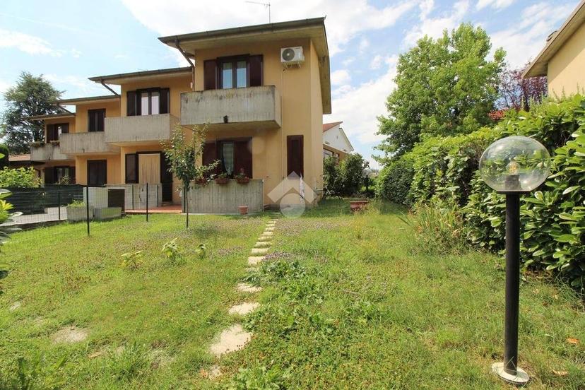 Villa a schiera via Michelangelo 12, Centro, Veduggio con Colzano — foto 15 di 39