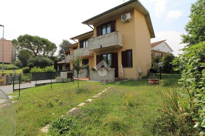 Villa a schiera via Michelangelo 12, Centro, Veduggio con Colzano — foto 10 di 39