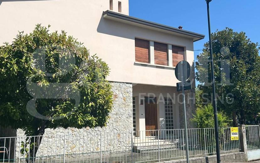 Terratetto unifamiliare via Xxv Aprile, Centro, Riolo Terme — foto 8 di 11