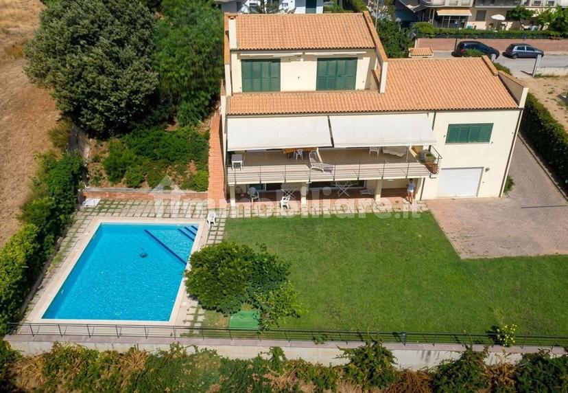 Villa unifamiliare via delle Croci, Centro, Fossacesia — foto 24 di 41