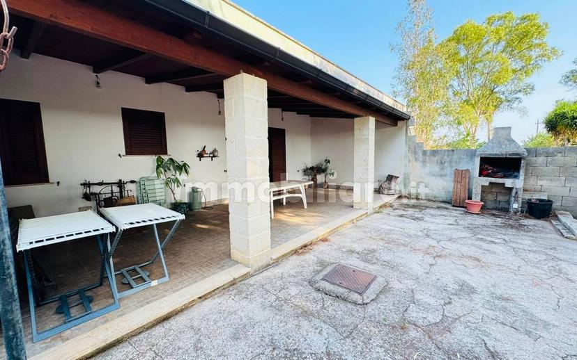 Villa unifamiliare via Solano Li Belli 45, Lequile — foto 5 di 47