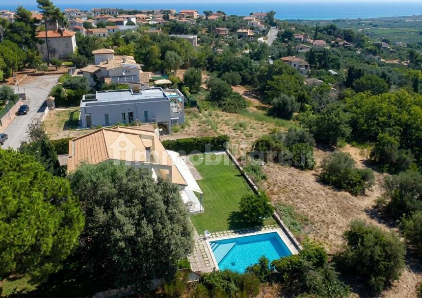 Villa unifamiliare via delle Croci, Centro, Fossacesia — foto 5 di 41