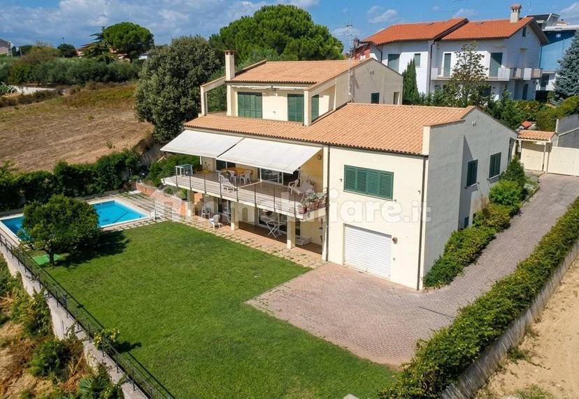 Villa unifamiliare via delle Croci, Centro, Fossacesia — foto 18 di 41