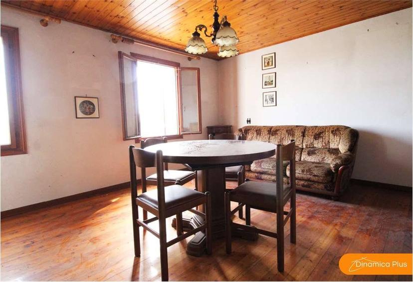 Villa a schiera via Garibaldi , 254, Centro, Valdobbiadene — foto 3 di 18