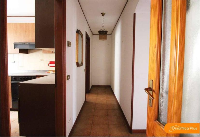 Villa a schiera via Garibaldi , 254, Centro, Valdobbiadene — foto 2 di 18