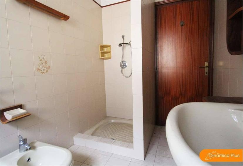 Villa a schiera via Garibaldi , 254, Centro, Valdobbiadene — foto 8 di 18