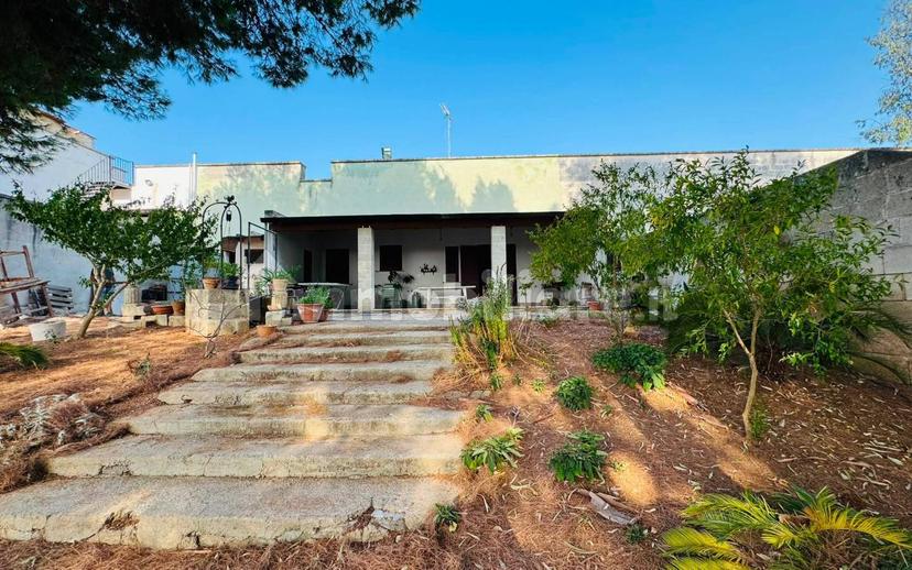 Villa unifamiliare via Solano Li Belli 45, Lequile — foto 30 di 47
