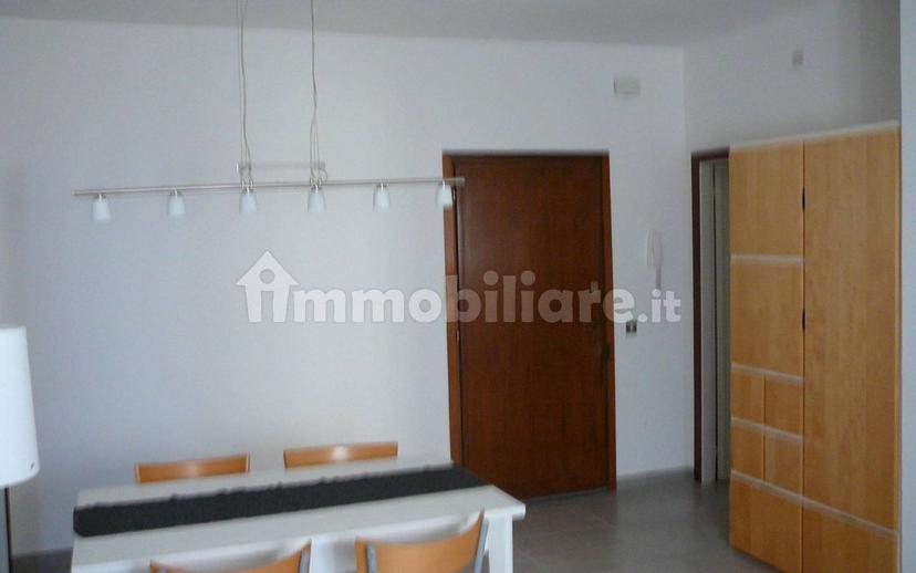 Appartamento via Ercole Bassi 28, Centro, Sondrio — foto 4 di 6