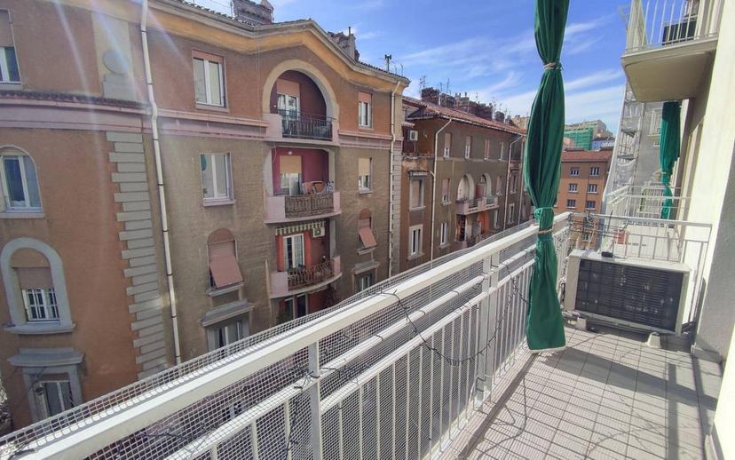 Trilocale via Limitanea 7, Settefontane, Trieste