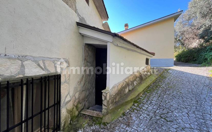 Appartamento via Foria, Centro, Alvito — foto 5 di 36