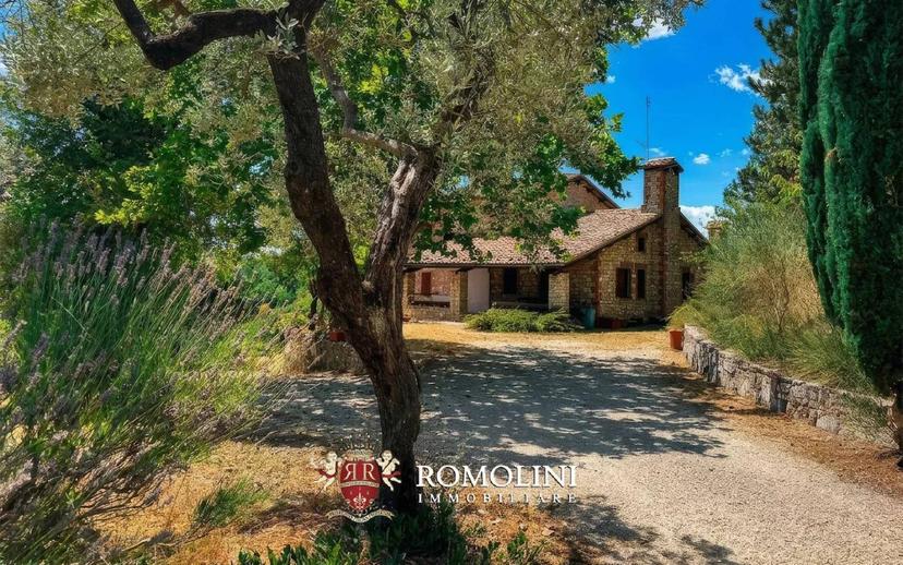 Villa unifamiliare, buono stato, 690 m², Centro, Rocca Sinibalda — foto 22 di 42