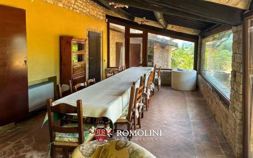 Villa unifamiliare, buono stato, 690 m², Centro, Rocca Sinibalda — foto 5 di 42