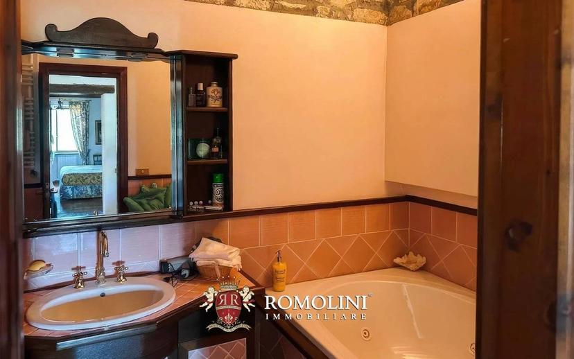 Villa unifamiliare, buono stato, 690 m², Centro, Rocca Sinibalda — foto 40 di 42