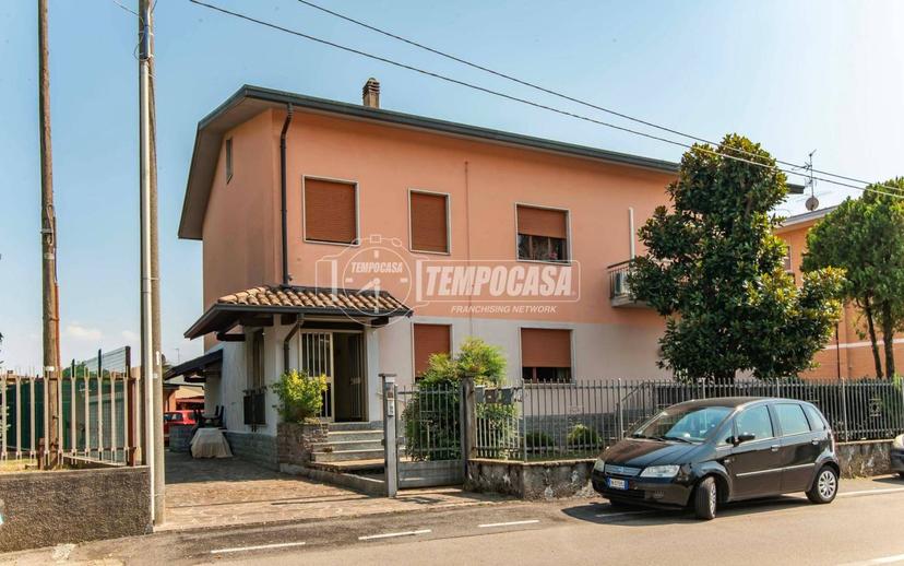 Bilocale via 4 Novembre, Centro, Limido Comasco — foto 4 di 20