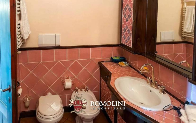 Villa unifamiliare, buono stato, 690 m², Centro, Rocca Sinibalda — foto 8 di 42